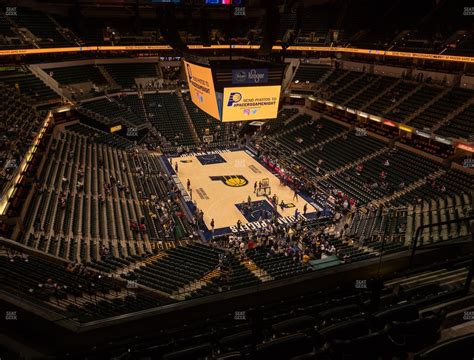 Bankers life fieldhouse - The lower level seats at Bankers Life Fieldhouse consist of sections 1 through 20. The number of rows for the lower level sections will greatly vary but will go no higher than row 35. Row 21 is the last row in many lower level sections. The Indiana Pacers' bench is located in front of section 4. The visiting team’s bench is located in front ...